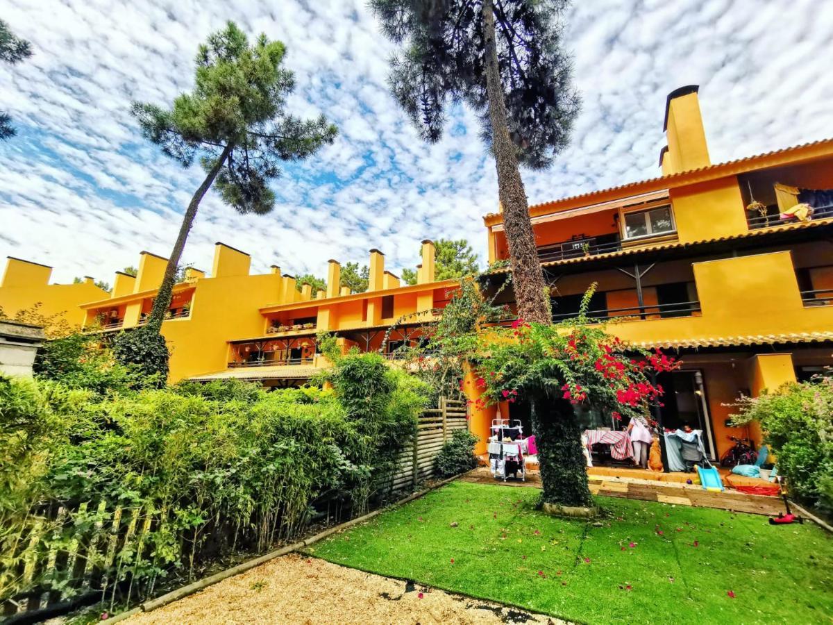 Dolphin Aroeira Beach Villa Charneca  Exterior photo