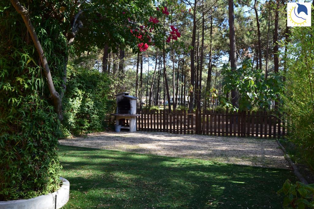 Dolphin Aroeira Beach Villa Charneca  Exterior photo